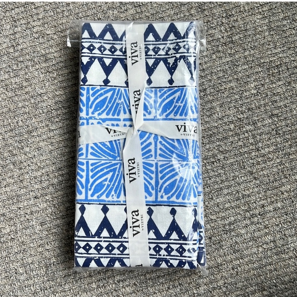 COPY - NWT Vietri Napkins